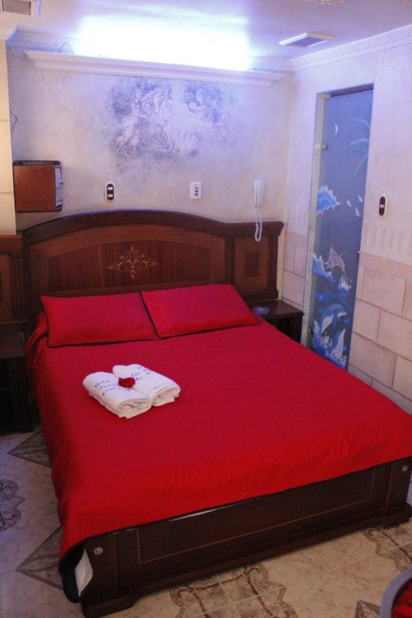Motel Piramides De Cristal 보고타 외부 사진