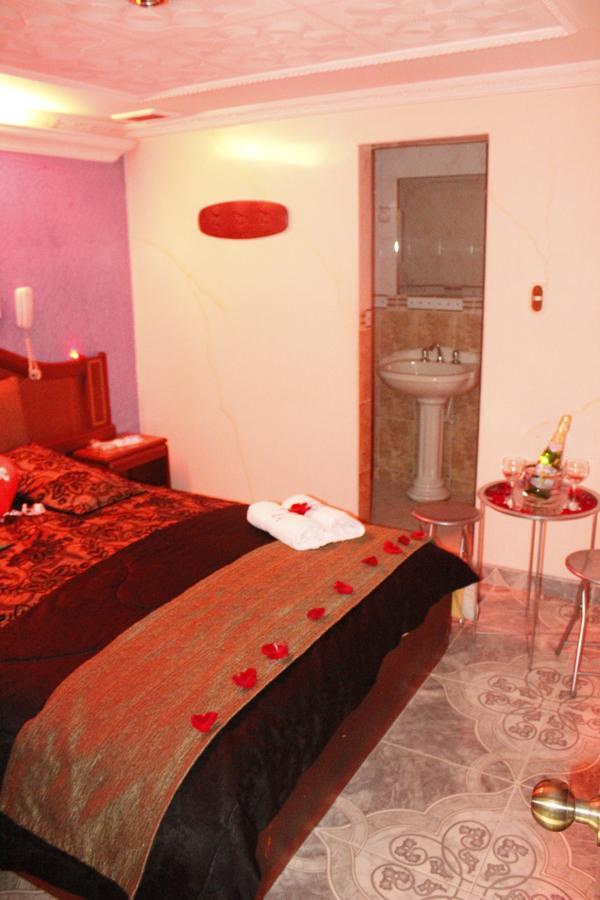 Motel Piramides De Cristal 보고타 외부 사진