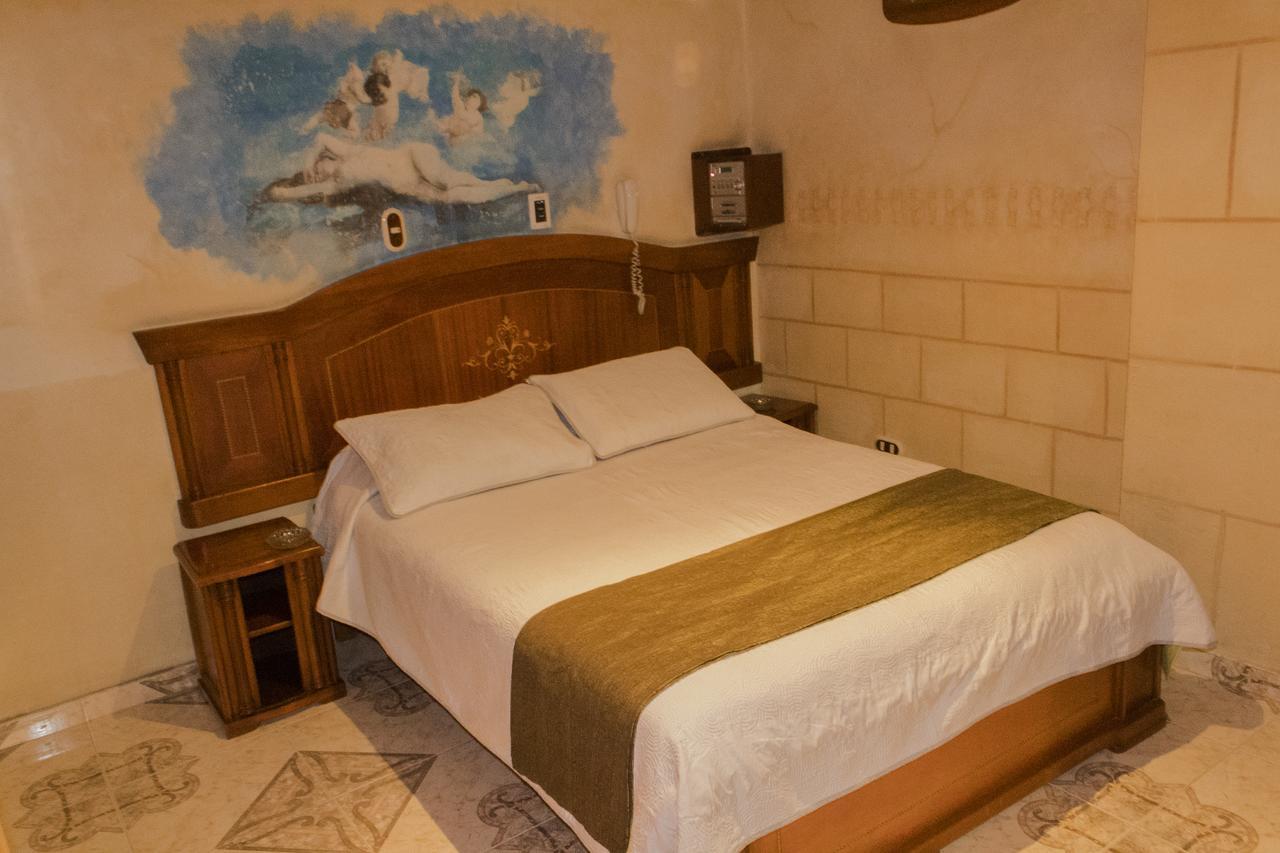 Motel Piramides De Cristal 보고타 외부 사진
